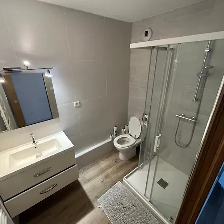 Le Felix Lagravere 1 Lit Double 1 Canape- Lit Double *